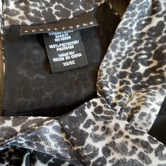 Apostrophe ladies tunic in black and white fully lined. Size extra small. - Picture 4 of 9